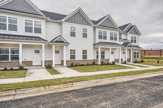 Building Photo - 357 Raines Ct