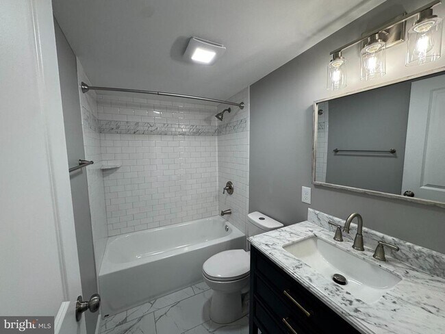 Building Photo - 9135 CUCKOLD Rd