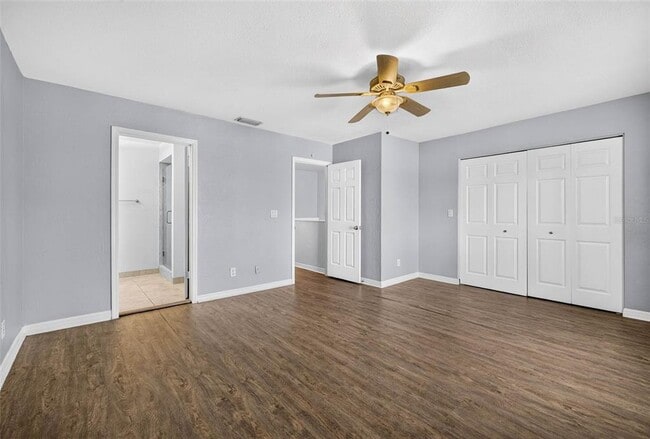Building Photo - 606 S Glen Ave