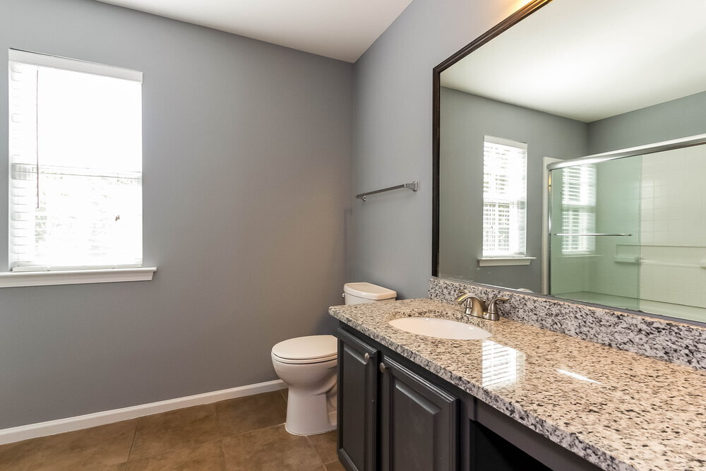 Building Photo - 50 Brookview Dr