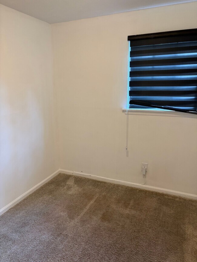 Building Photo - 5257 Goldmar Dr