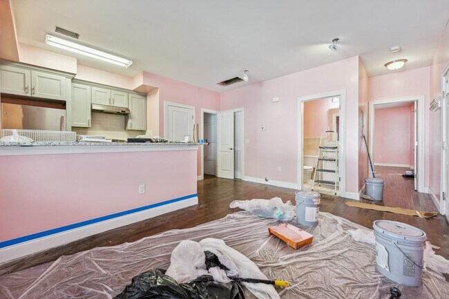 Building Photo - 16 Fisk St