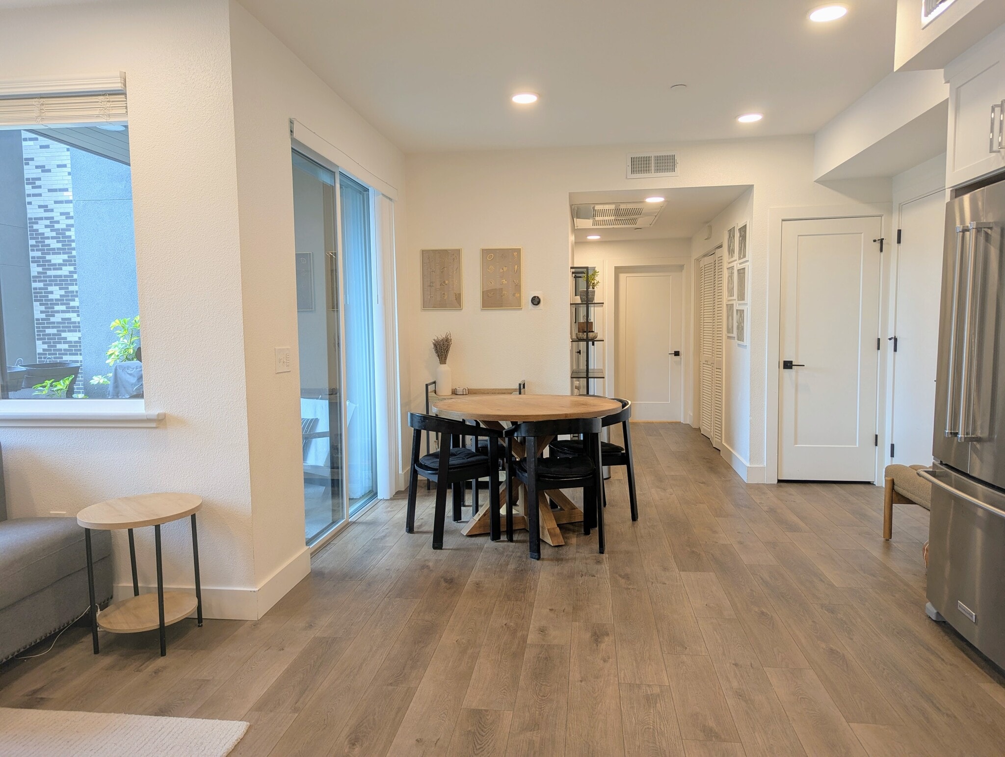 Dining space/hallway - 10300 San Pablo Ave