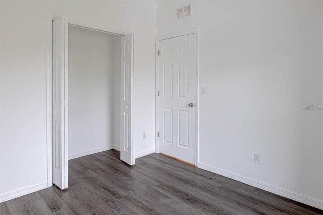 Building Photo - 442 Tobias St