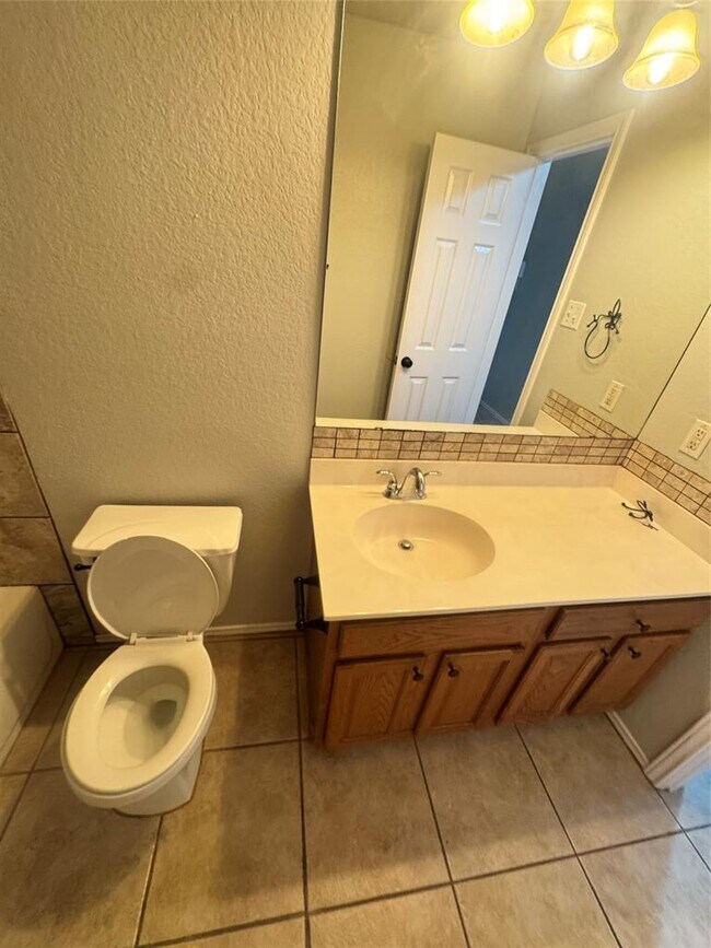 Building Photo - 3224 Arroyo Bluff Ln