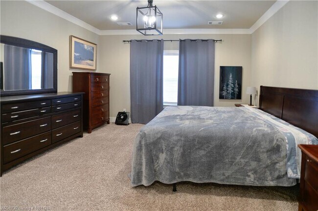 Building Photo - 8115 Donnington Ct