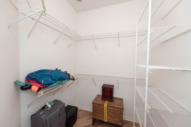 Building Photo - Beautiful Home in Satellite Beach including Lawncare and Community Pool