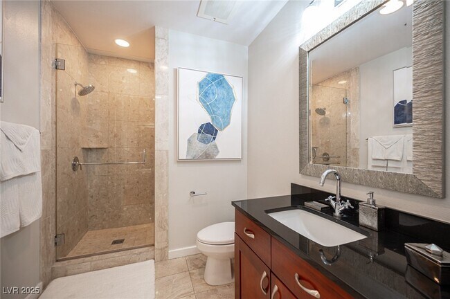 Building Photo - 4525 Dean Martin Dr