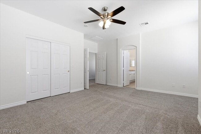 Building Photo - 236 Charming Ct