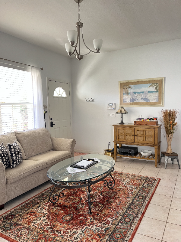 Primary Photo - 10102 L Pavia Blvd