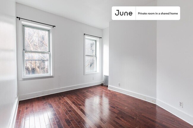 Building Photo - Room in Shared 3 bed/1 bath home