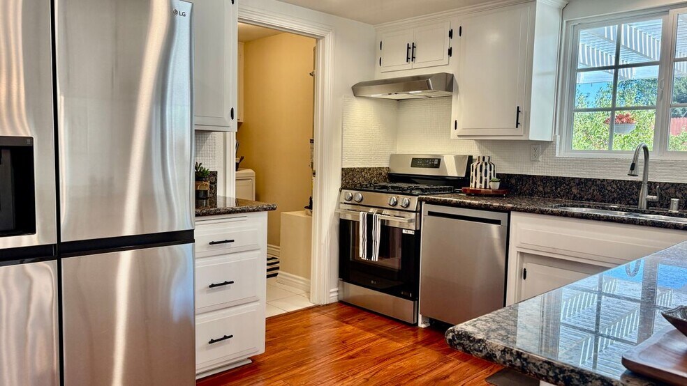 Building Photo - 3340 Tuxford Pl