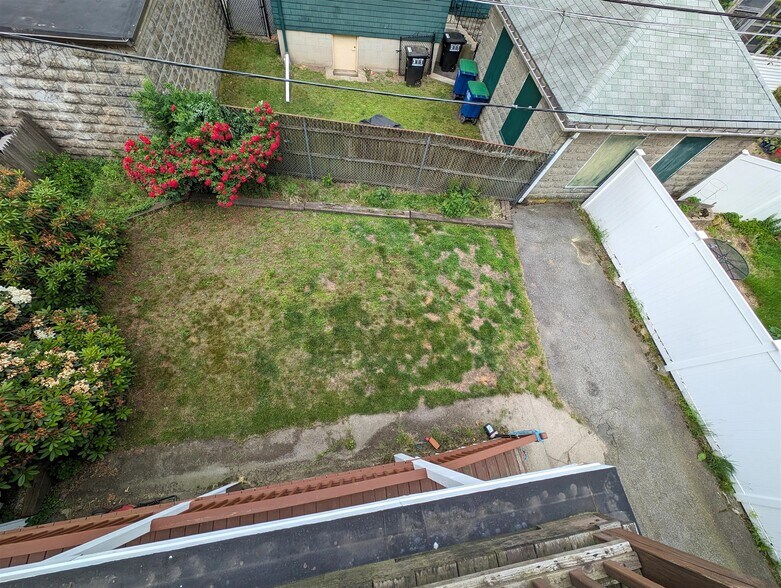 Building Photo - 41 Ossipee Rd