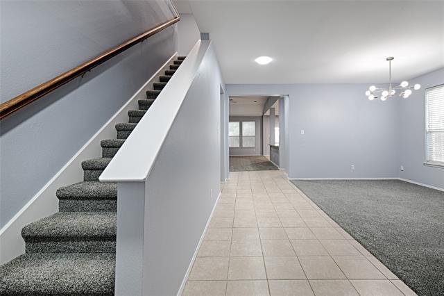 Building Photo - 502 Hickory Ln