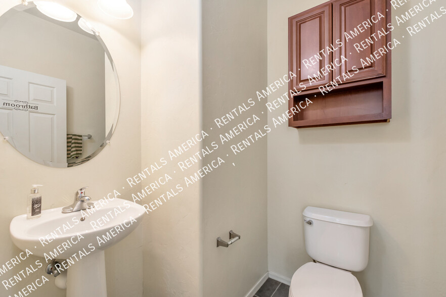 Building Photo - 2778 W Leafwing Dr