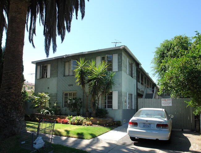 Primary Photo - Cumpston Apartments