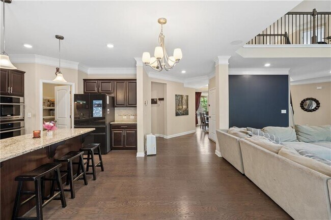 Building Photo - 4470 Skylark Ln