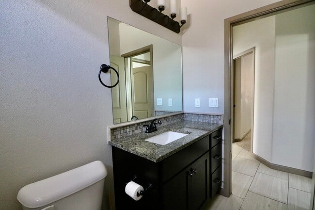 Building Photo - 3817 Loma Cortez Dr