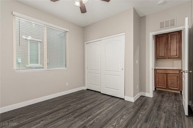 Building Photo - 788 Forest Peak St