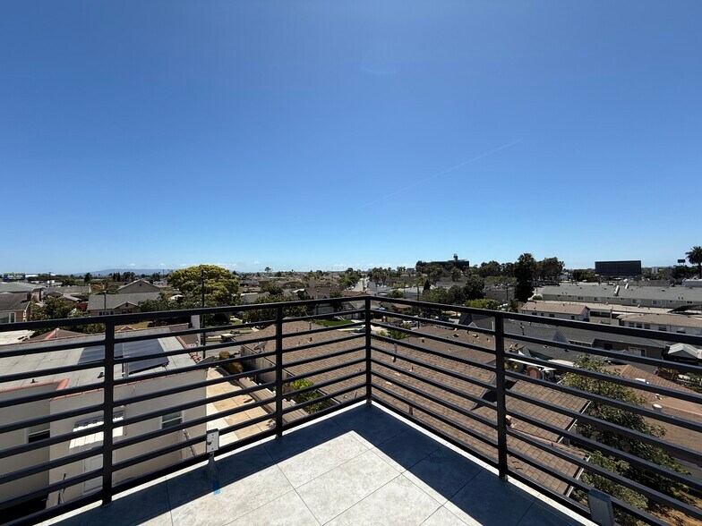 Building Photo - 615 Manchester Terrace