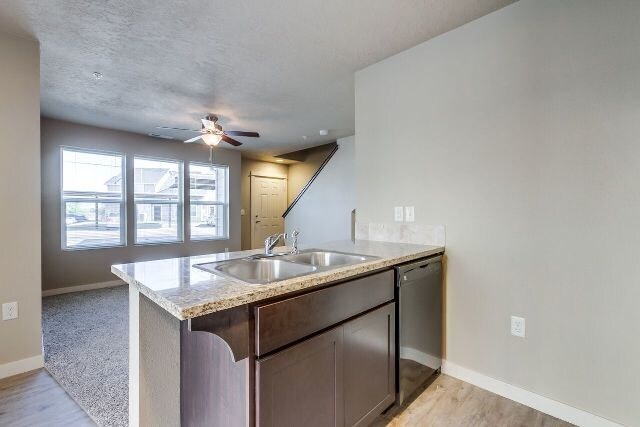 Building Photo - 7746 Emerald St