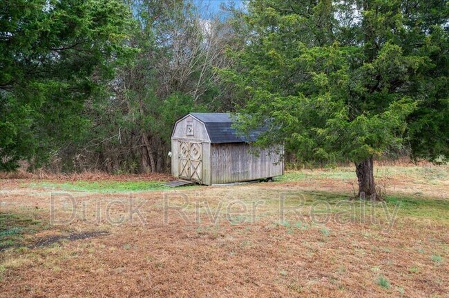 Building Photo - 2588 Johnson Creek Rd