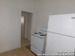 Building Photo - 1521 Hays St