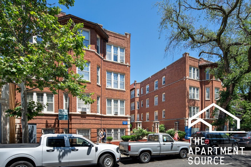 Building Photo - 561 W Aldine Ave