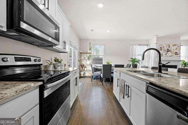 Building Photo - 5184 Barberry Ave