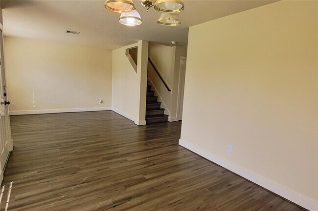 Building Photo - 6331 Torrance Elms Ct