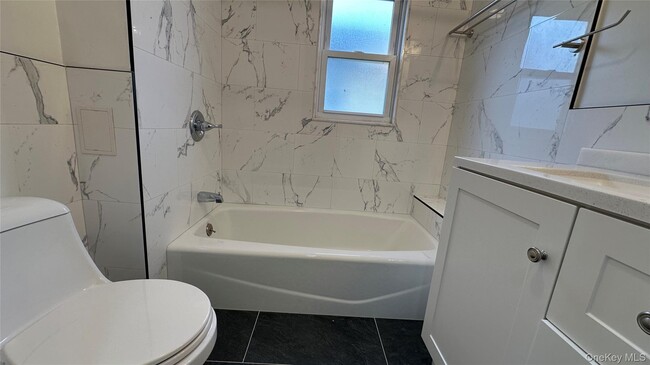 Building Photo - 273 N Washington St