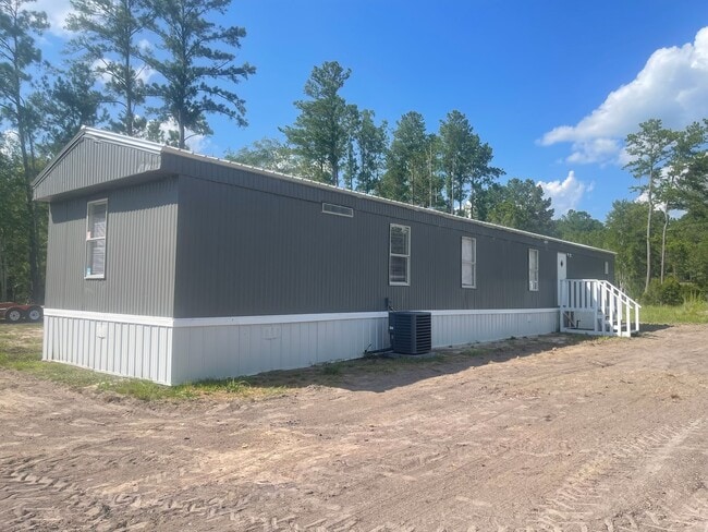 Building Photo - 522 Shirley Dr