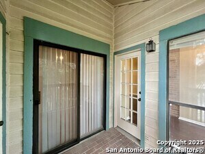 Building Photo - 4839 Brandeis St