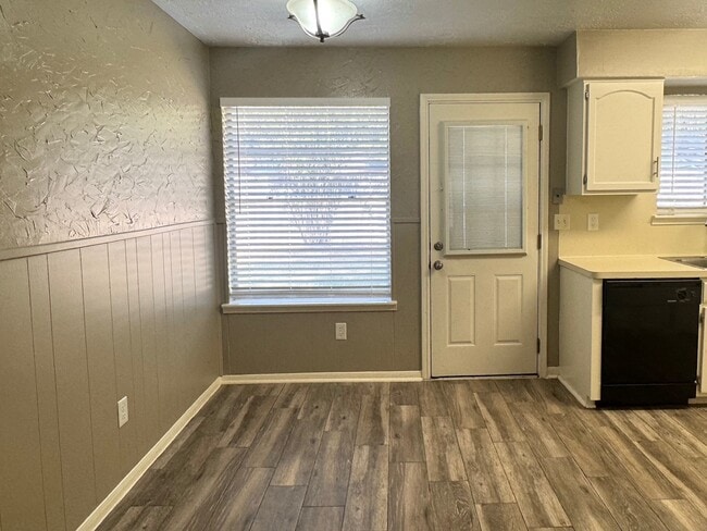 Building Photo - 9710 Galston Ln