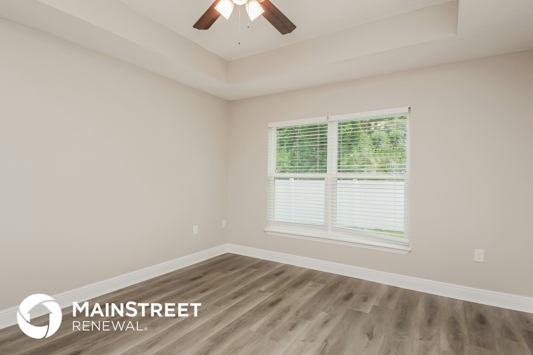 Building Photo - 463 Columbia Ct