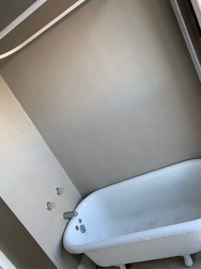 Building Photo - 111 8th St S