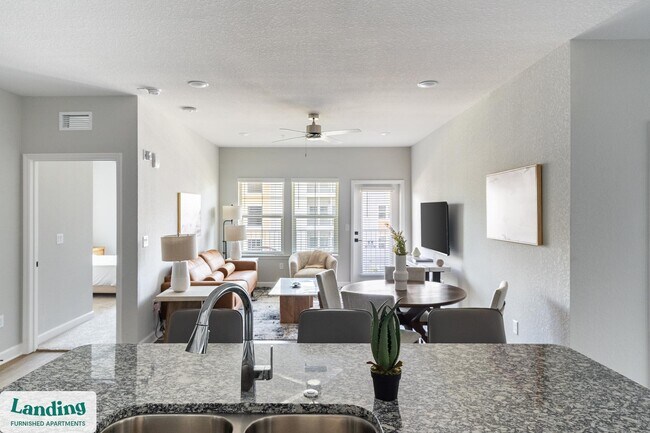 Building Photo - 84 San Filippo Dr SE