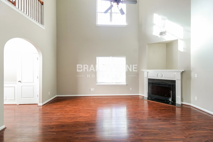 Building Photo - 152 Tyre Dr