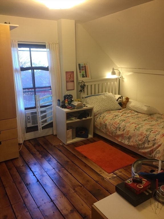 Building Photo - 263 Auburndale Ave