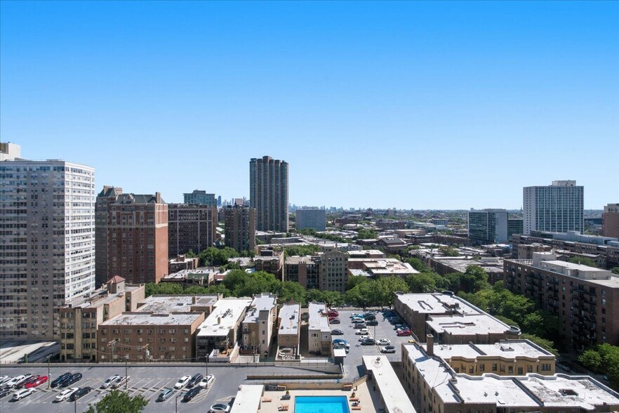 Building Photo - 655 W Irving Park Rd