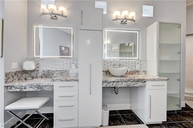 Building Photo - 1140 Brown Hill Ct