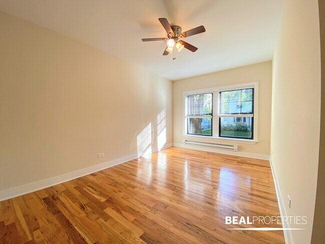 Building Photo - 1031 Dempster St