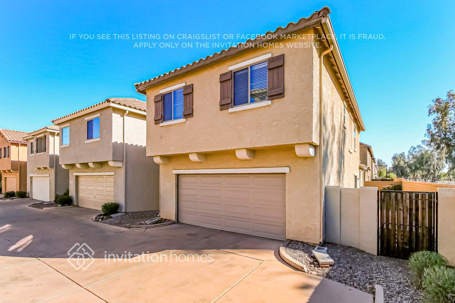 Building Photo - 3771 E Santa Fe Ln