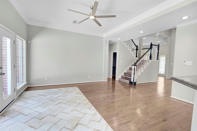 Building Photo - 66 N Thundercreek Pl