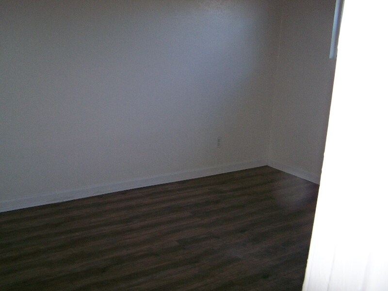 Building Photo - 1617 Vincent St