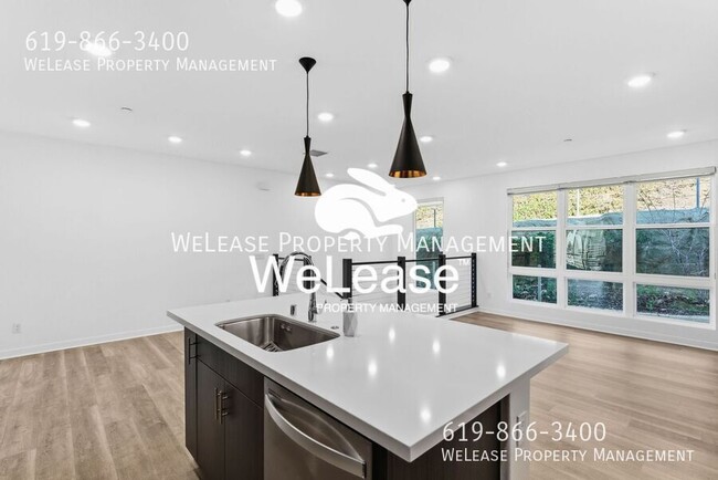 Building Photo - 2838 Via Alta Pl