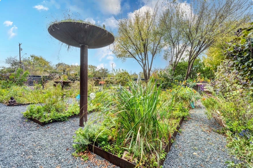 Community Garden - 2401 E 6th St