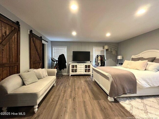 Building Photo - 105 Scuppernong Ct