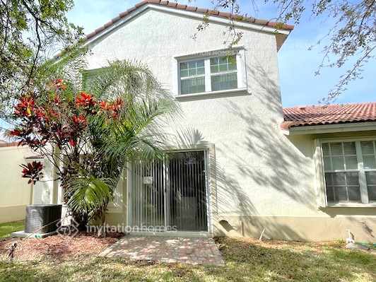 Building Photo - 18710 SW 25th Ct