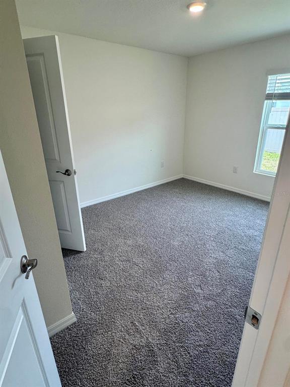 Building Photo - 2872 NE 21st Ct Rd